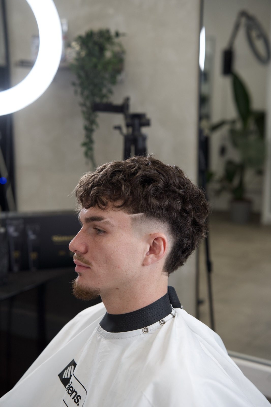 Coupe réalisée au Roms Studio